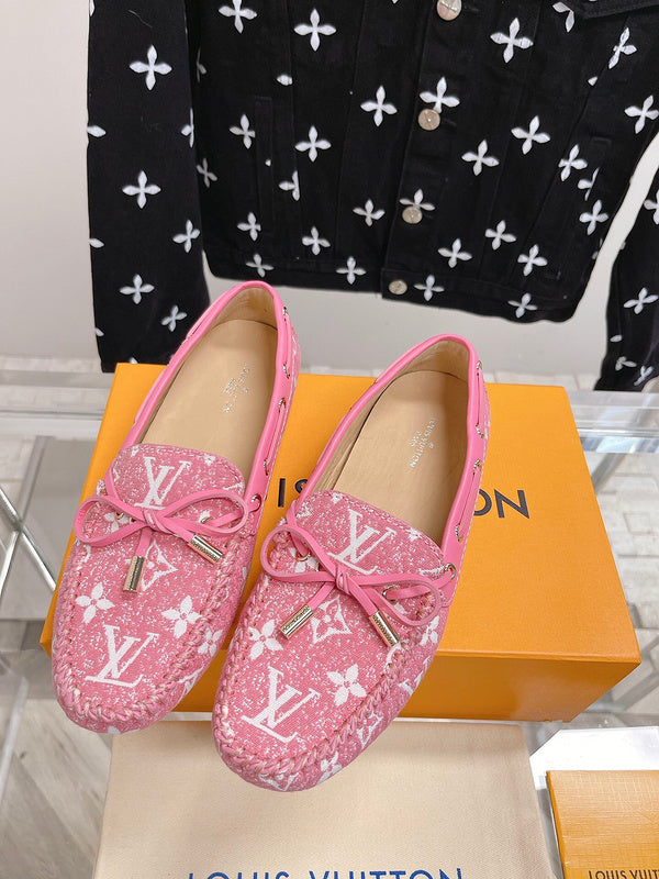 Louis Vuitton shoes Style 390 - angled studio shot