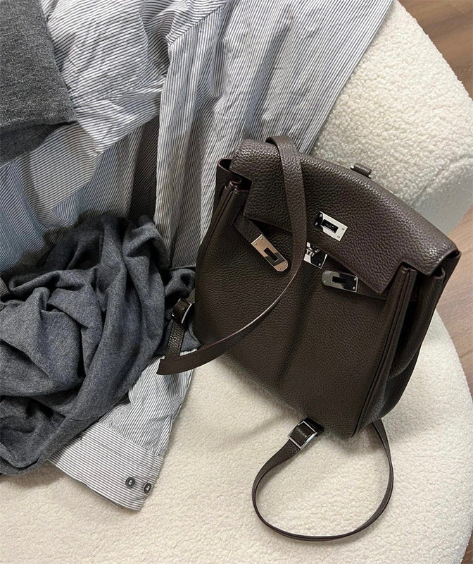  handbag interior and compartment view