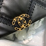  spacious purse view 4