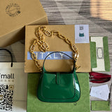 Front view of everyday-luxe modern women's handbag – women's designer-style accessory