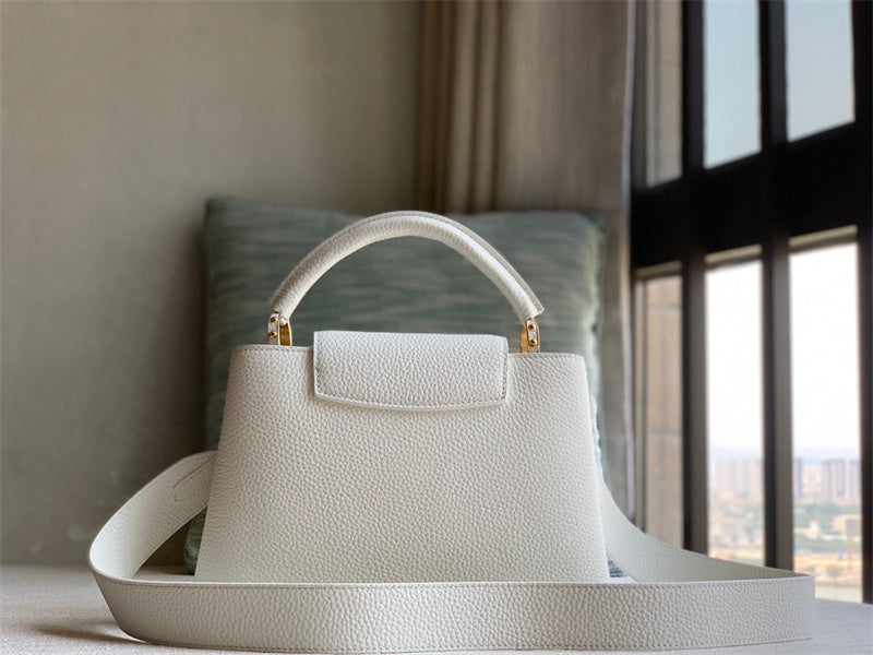  Smart crossbody bag carried on shoulder 28
