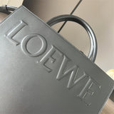 Ziva's Charm handbag – detail view (36cm*28.5cm*7.5cm)