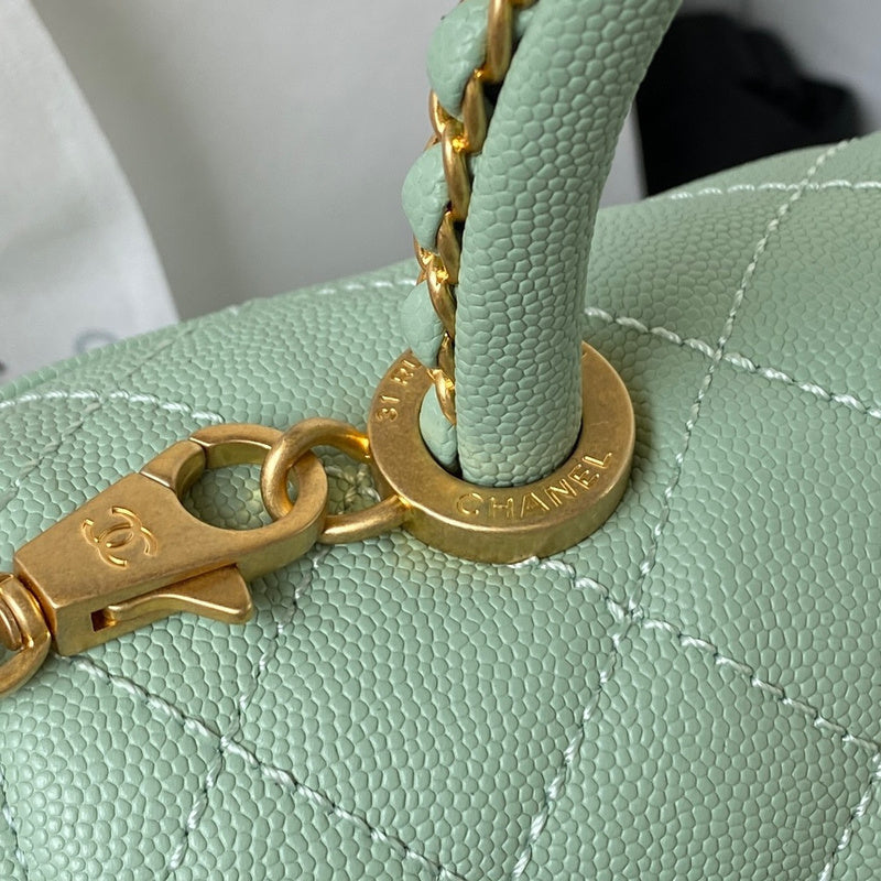 mid purse view 7