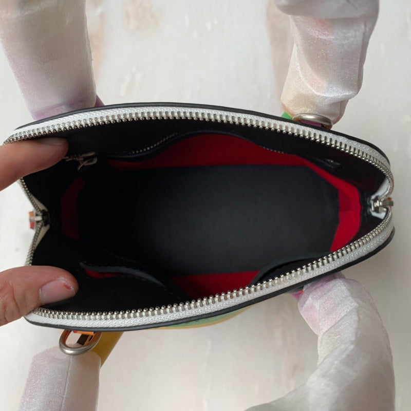 Elegant Vegan Leather Handbag - Versatile Everyday Design | Women's Fashion Handbag #883 - texture close-up (image 9) of designer-inspired handbag