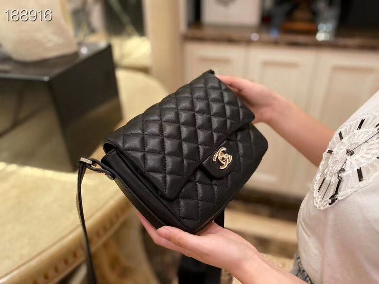  mid purse view 4
