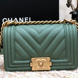  mid purse view 9