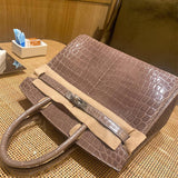  carryall bag interior and compartment view 39
