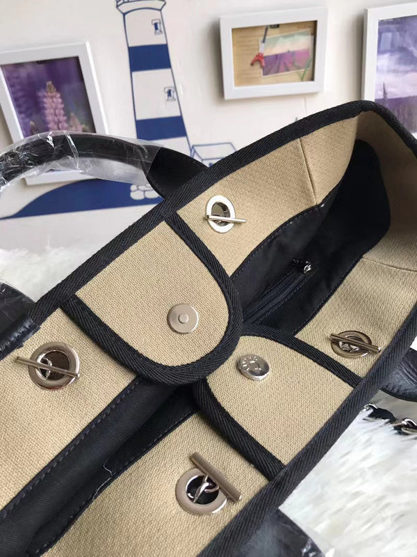 Zivas Charm Streamlined Design Everyday Handbag (Premium Everyday Carry) – Back View