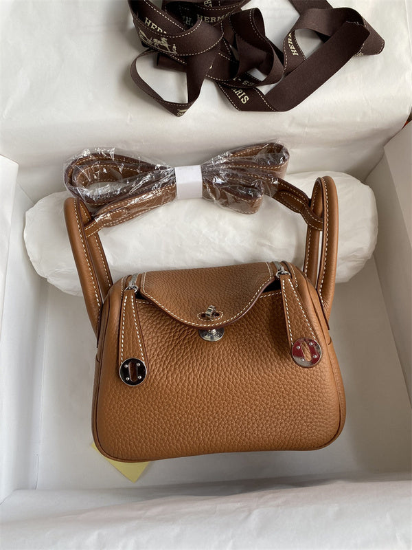 Polished bag women's premium everyday handbag
