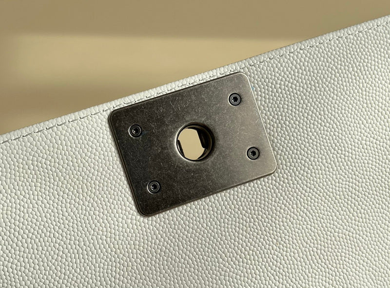 mid purse view 8