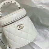  women's handbag, versatile design, view 2