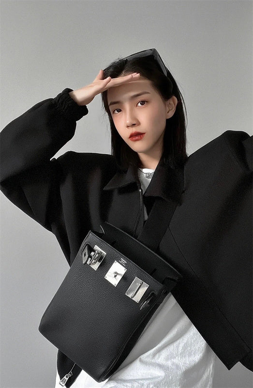  minimalist crossbody bag styled with outfit