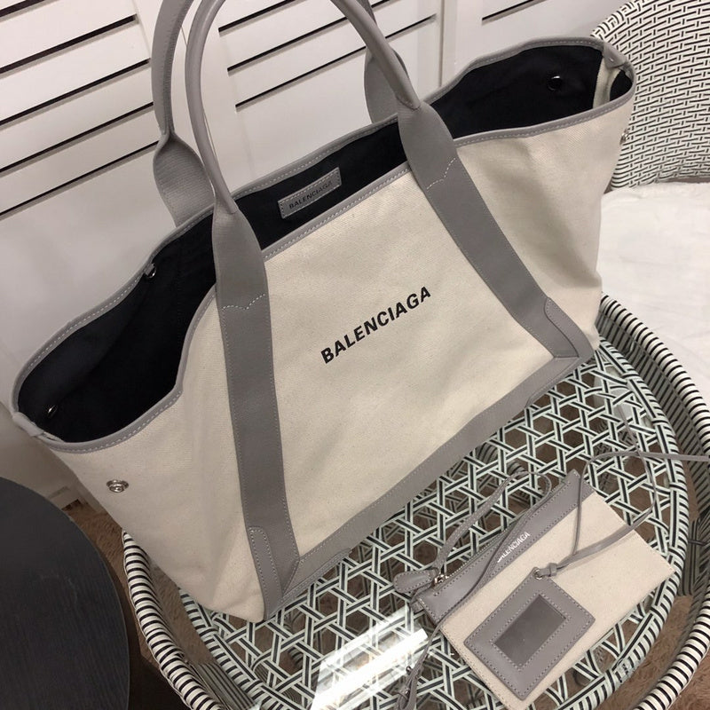 Interior view of refined statement women's handbag – women's luxury accessory