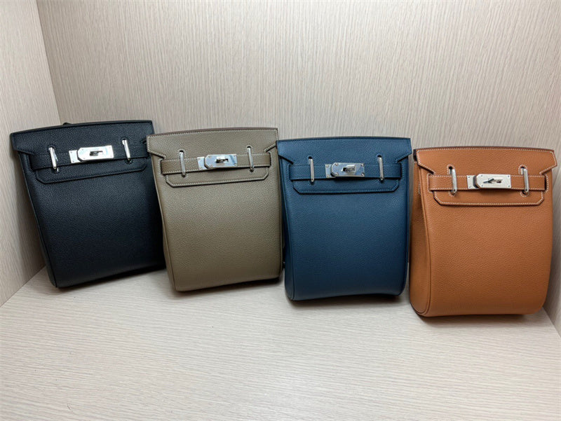  polished everyday bag styled with outfit 12