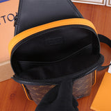  shoulder bag interior and compartment view 9