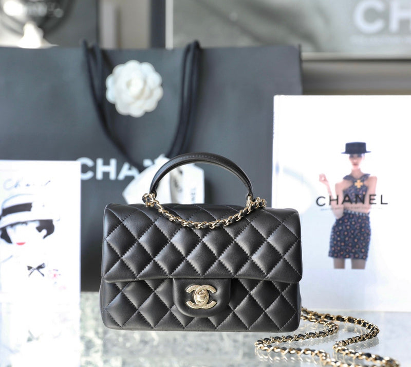  women's handbag, versatile design, view 5