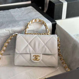 Zivas Charm Refined Structure Everyday Handbag (Elevated Daily Companion) – Detail View