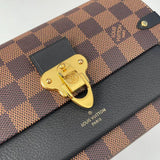 Handle and strap detail of sleek chic women's handbag – women's statement bag