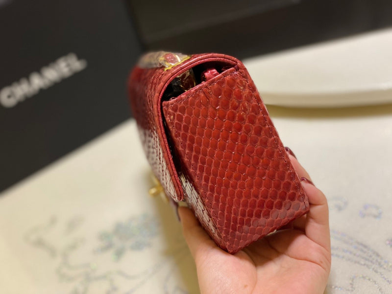  women's handbag, mid design, view 3