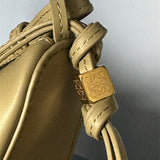 Ziva's Charm handbag – full view (28cm*17cm*9.5cm)