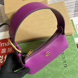 Handle and strap detail of structured classic women's handbag – women's premium purse