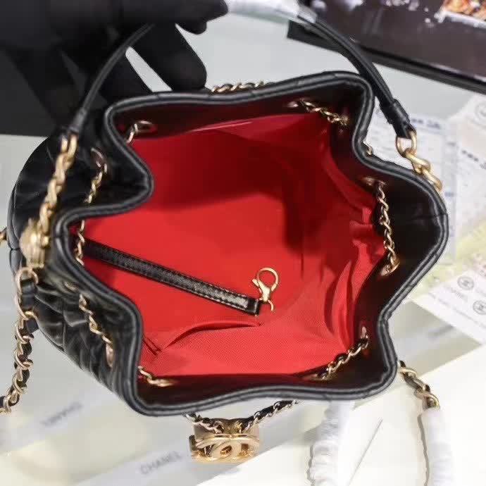 Zivas Charm Everyday Sophistication Fashion Handbag (Signature Shape & Finish) – Angled View