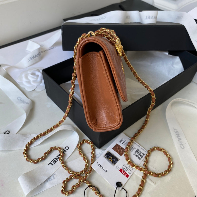  compact purse view 9