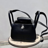  essential everyday bag styled with outfit