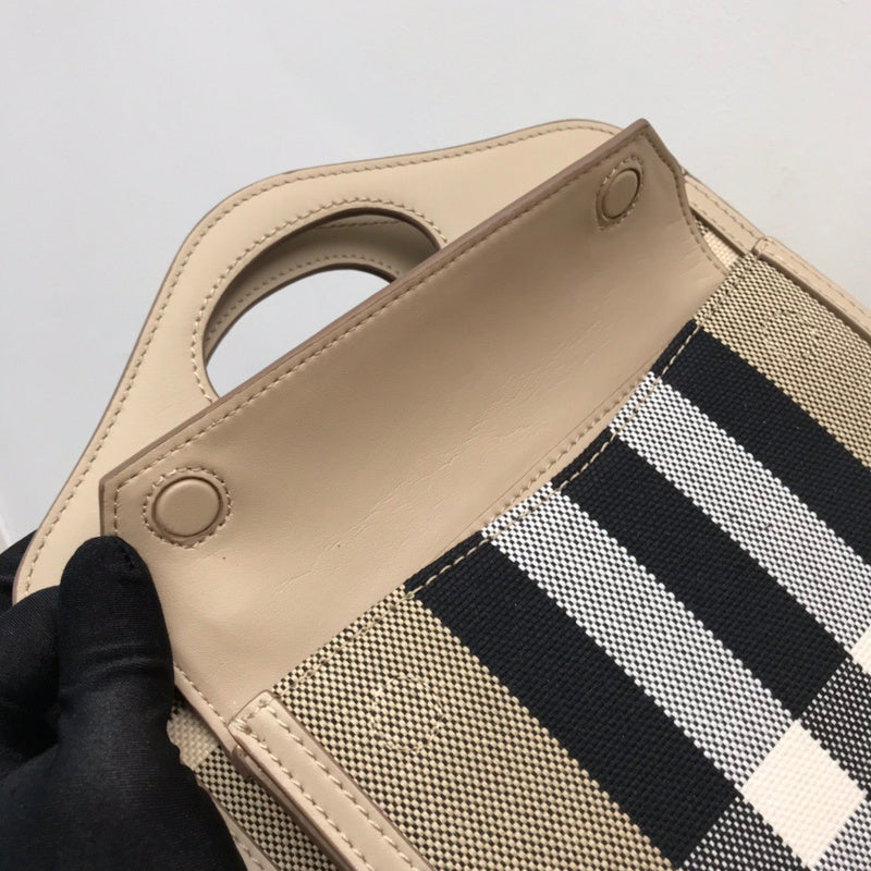 Ziva's Charm handbag – carry view (one versatile size)