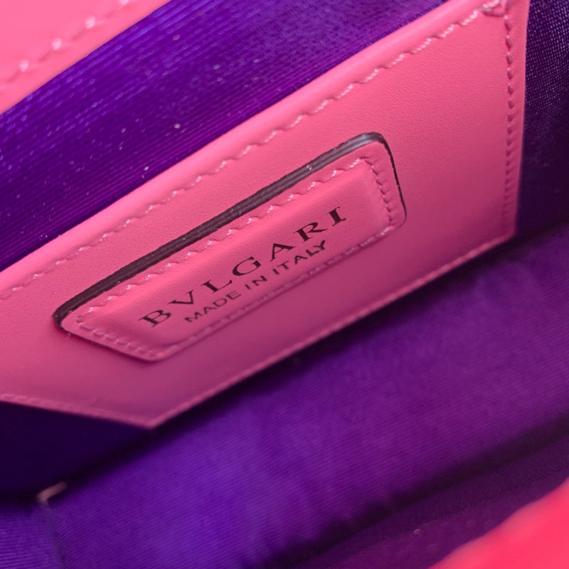 Classic Vegan Leather Handbag - Smooth Faux-Leather Exterior | Women's Luxury Handbag #1686 - close-up detail shot (image 3) of designer-inspired handbag