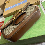 Streamlined handbag styled for everyday wear