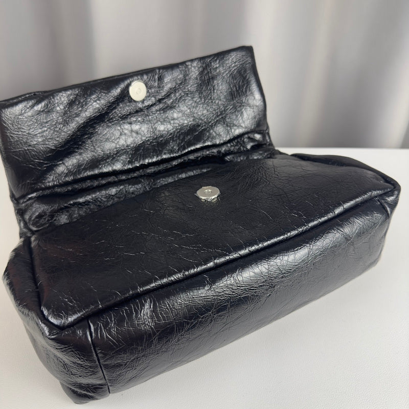 Zivas Charm Signature Style Statement Handbag (Designer-Inspired Craftsmanship) – Interior View