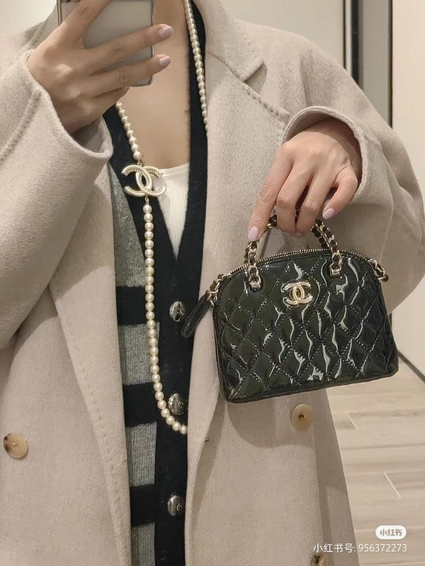  versatile purse view 2