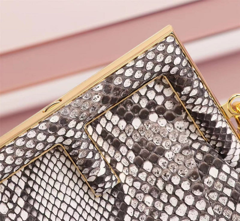 Ziva's Charm handbag – product shot (Standard Size)