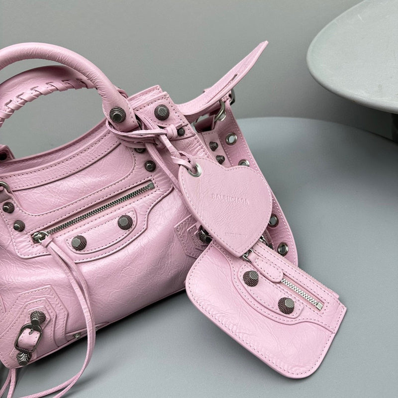 Zivas Charm Streamlined Design Statement Handbag (Structured Everyday Essential) – Styled Look