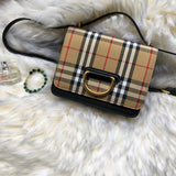 Ziva's Charm handbag – front view (one versatile size)