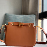 Ziva's Charm handbag – product shot (26.5cm*19cm*10cm)