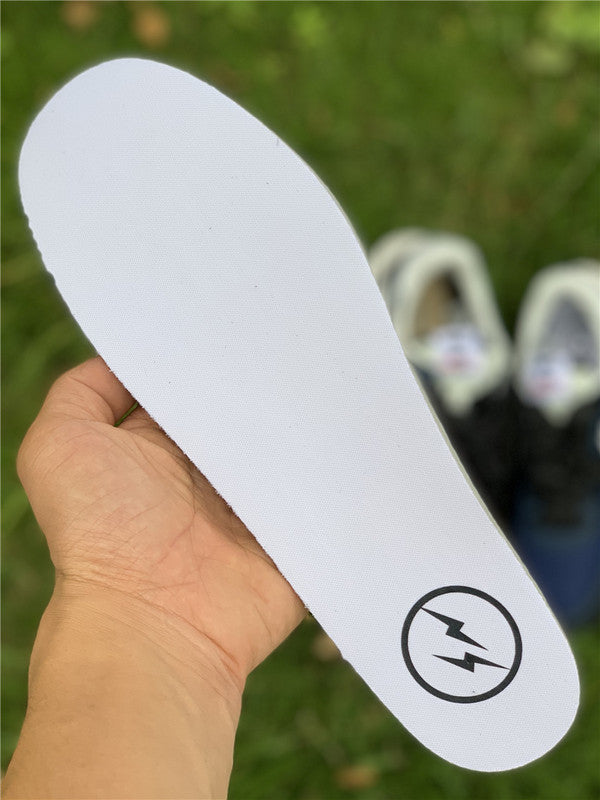 Nike Men's & Women's Luxury Lifestyle Trainers — Style 063 close-up view