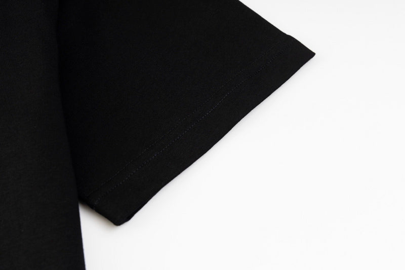 Full styled look of Louis Vuitton cotton t-shirt with everyday silhouette