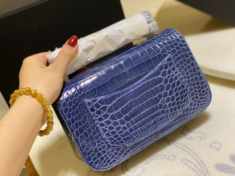  women's handbag, mid design, view 5