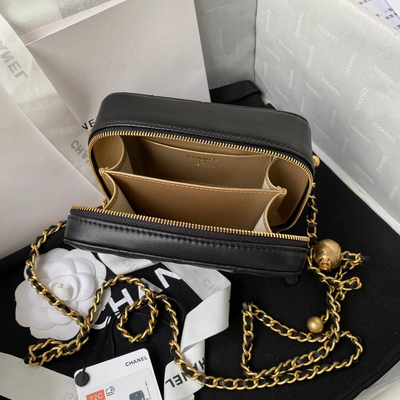  compact purse view 3
