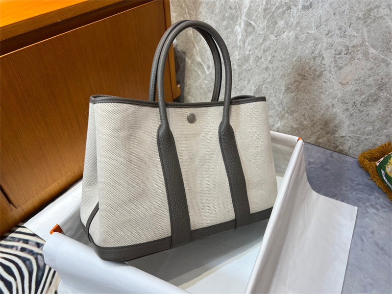  Effortless everyday bag carried on shoulder