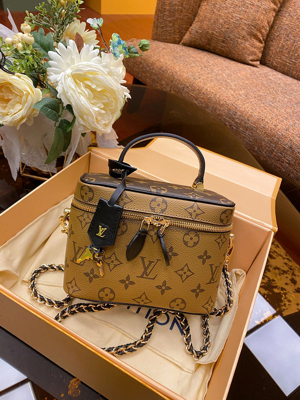 Front view of elevated everyday-luxe women's handbag – women's statement bag