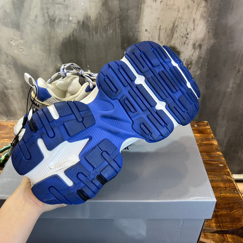Balenciaga shoes Style 023 - top view showing design
