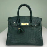 Streamlined bag women's premium everyday handbag