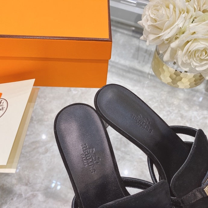 Hermes shoes Style 368 - back heel detail