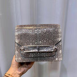  sophisticated carryall bag detail view showing craftsmanship 8