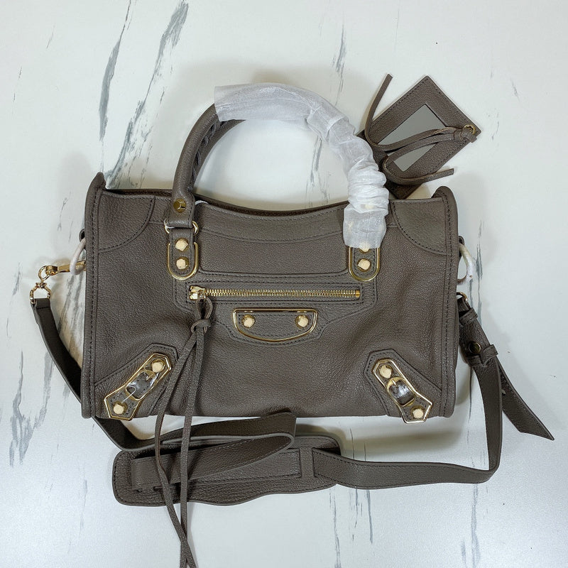 Zivas Charm Signature Style Fashion Handbag (Refined Modern Silhouette) – Interior View