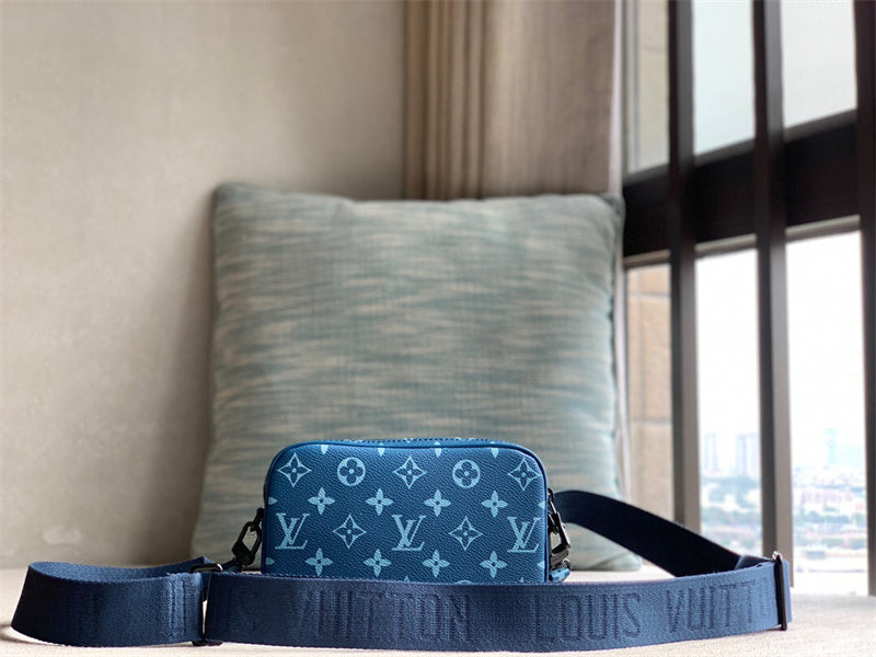  Sleek shoulder bag carried on shoulder