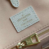 Front view of statement chic women's handbag – women's everyday handbag